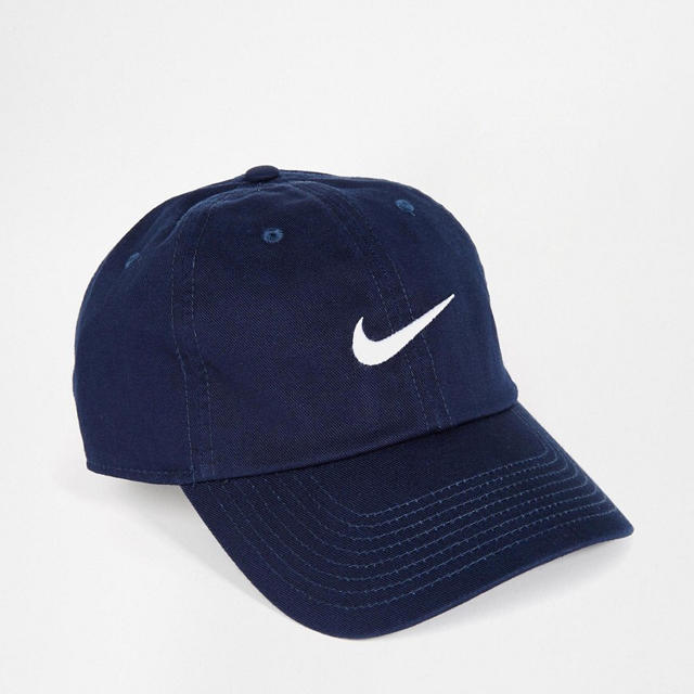 NIKE New York Yankees cap 紺色 スウッシュ　ナイキ