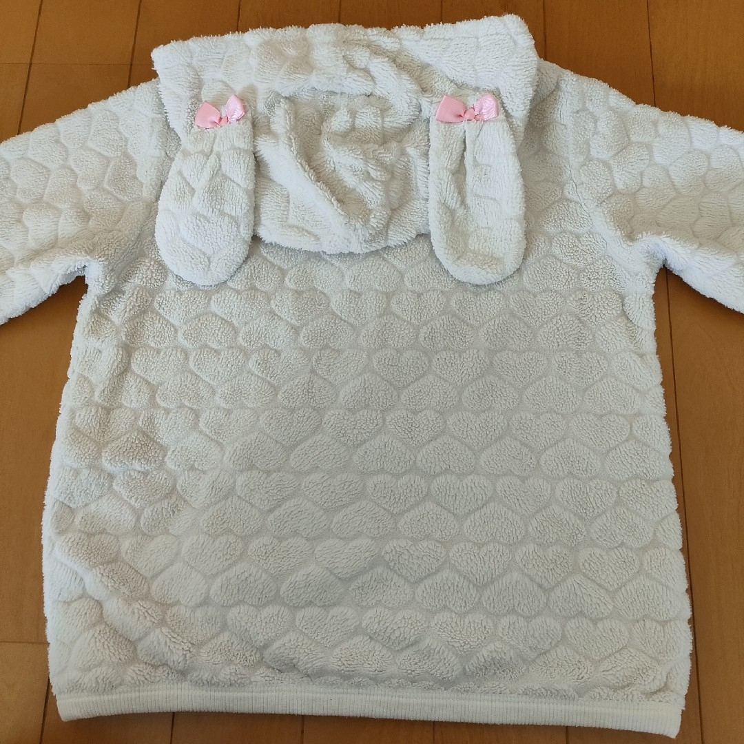 うさみみパーカー　白　ピンク キッズ/ベビー/マタニティのキッズ服女の子用(90cm~)(ジャケット/上着)の商品写真