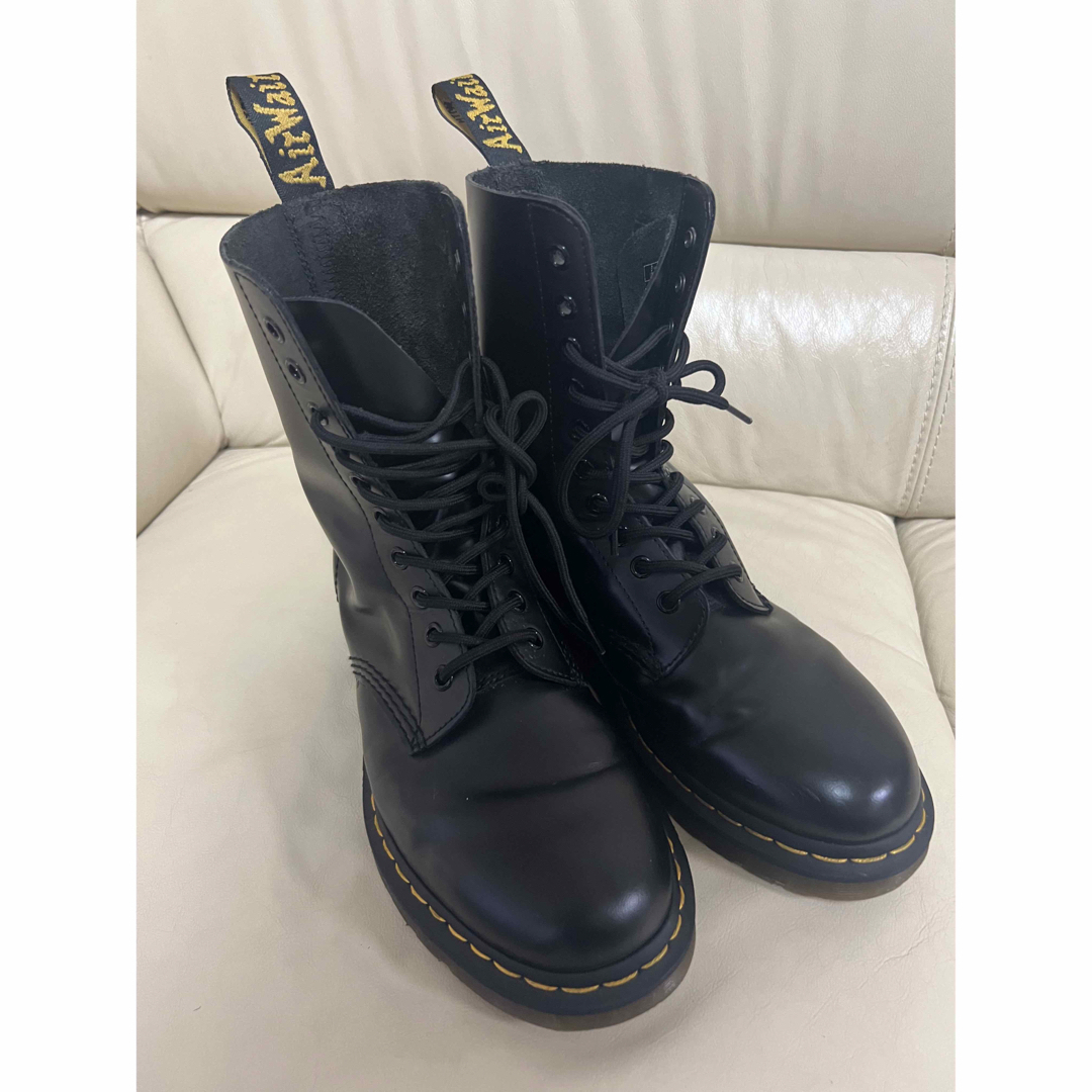 Dr.Martens(ドクターマーチン)のドクターマーチン 10ホールブーツ メンズの靴/シューズ(ブーツ)の商品写真