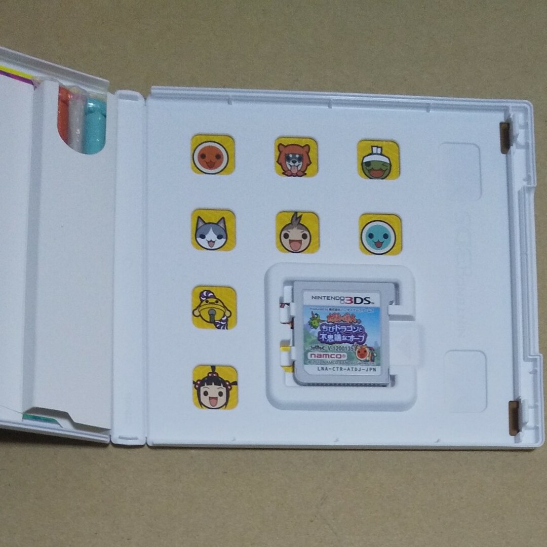 ニンテンドー3DS(ニンテンドー3DS)の太鼓の達人 ちびドラゴンと不思議なオーブ エンタメ/ホビーのゲームソフト/ゲーム機本体(携帯用ゲームソフト)の商品写真