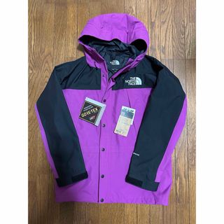 ザノースフェイス(THE NORTH FACE)の【新品】ザノースフェイス マウンテンライト ゴアテックス ピンク×黒 M(マウンテンパーカー)