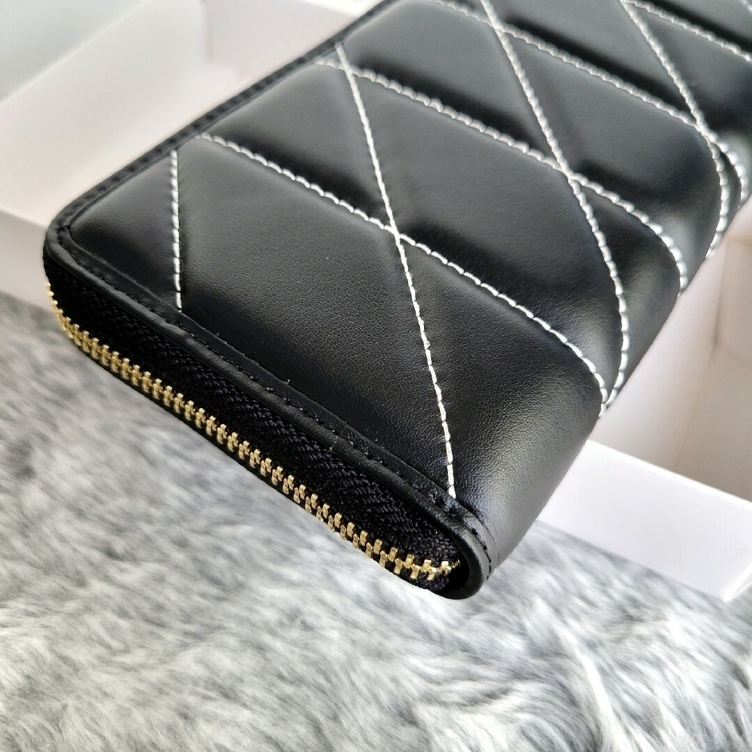 新品 未使用 coach コーチ 折財布 黒 ブラック キルティング 新品 未使用 coach コーチ 折財布 黒 ブラック キルティング