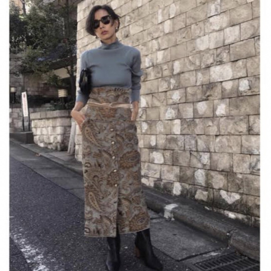 Ameri VINTAGE(アメリヴィンテージ)のAMERI PAISLEY RUG SKIRT レディースのスカート(ロングスカート)の商品写真