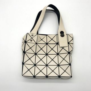 バオバオイッセイミヤケ(BaoBaoIsseyMiyake)のバオバオイッセイミヤケ　新品　トートバッグ  4✖️4 ベージュ(トートバッグ)