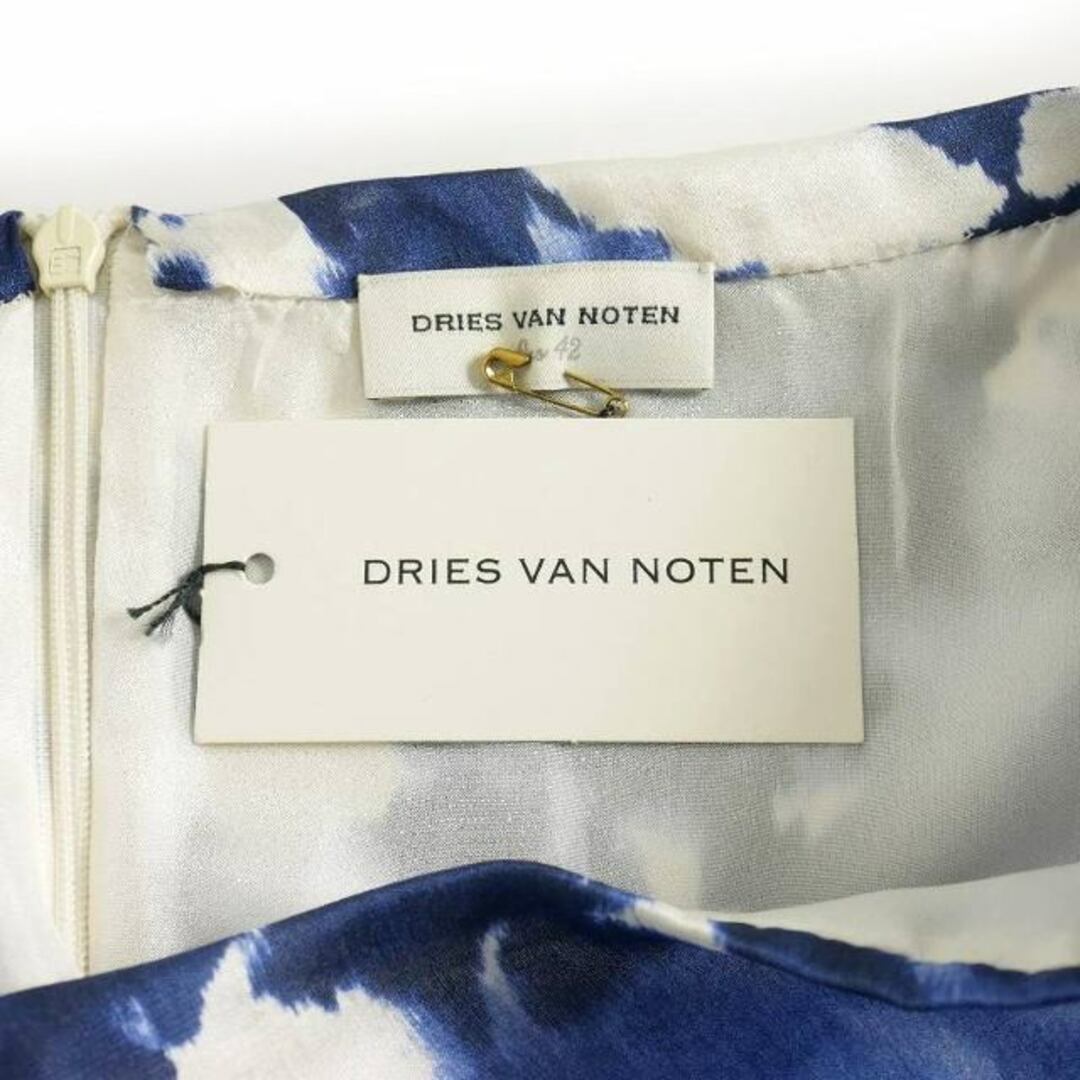 DRIES VAN NOTEN(ドリスヴァンノッテン)のドリスヴァンノッテン DRIES VAN NOTEN 総柄ワンピース レディースのワンピース(その他)の商品写真