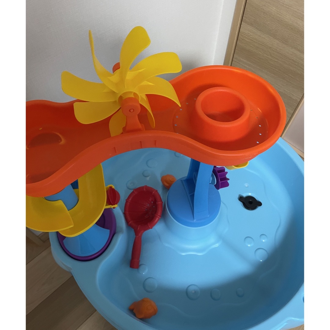 コストコ　プールおもちゃ　テーブル キッズ/ベビー/マタニティのおもちゃ(お風呂のおもちゃ)の商品写真