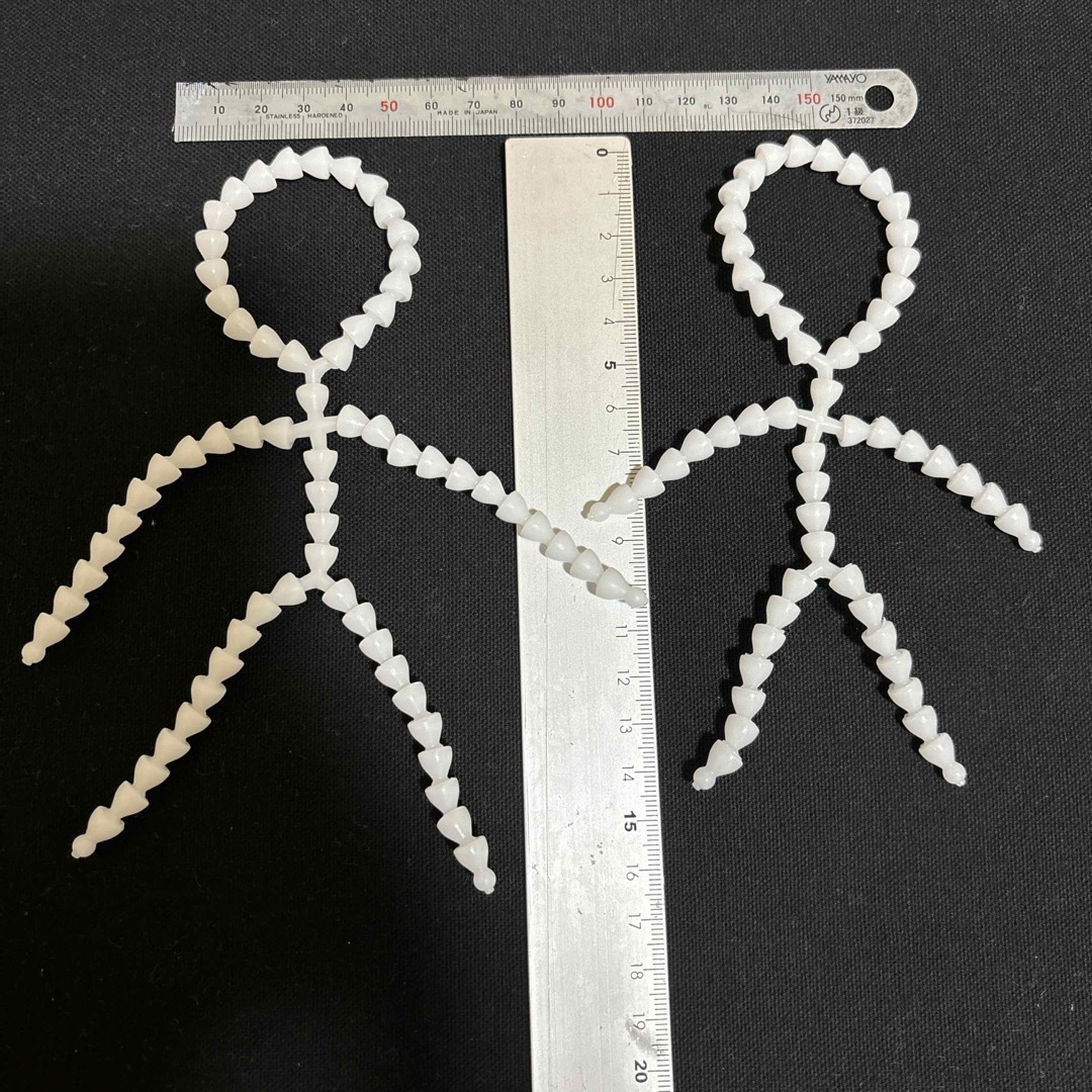 トイスケルトン　2個セット　人形　骨 ハンドメイドの素材/材料(各種パーツ)の商品写真