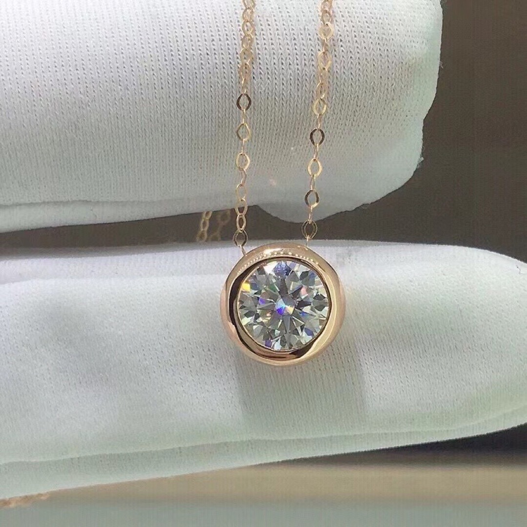 ハネムーン【newカラー】1.0ct ハートモアサナイト  ネックレス　 k18