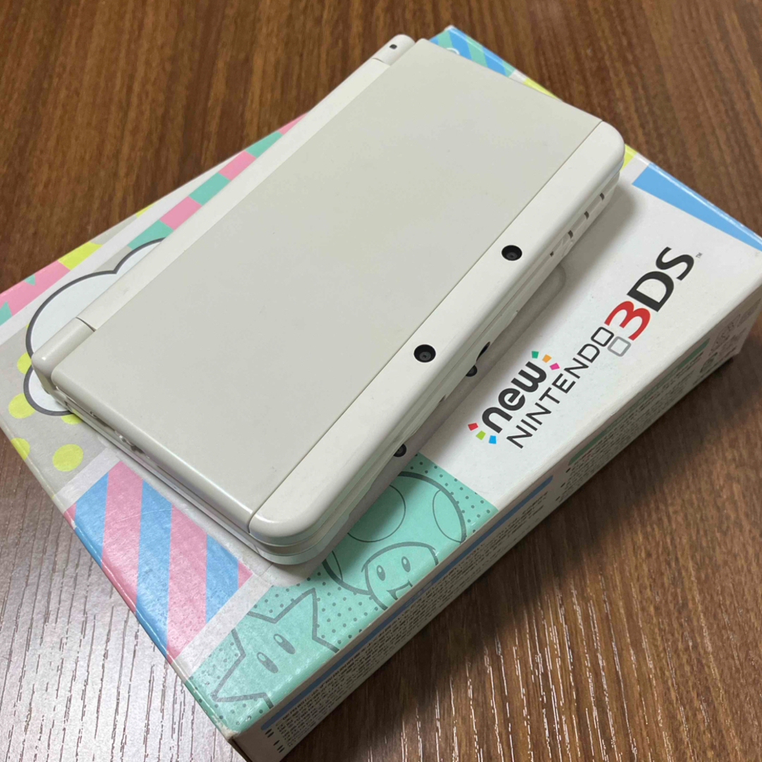 ゲームソフトゲーム機本体Nintendo 3DS NEW ニンテンドー 本体 ホワイト