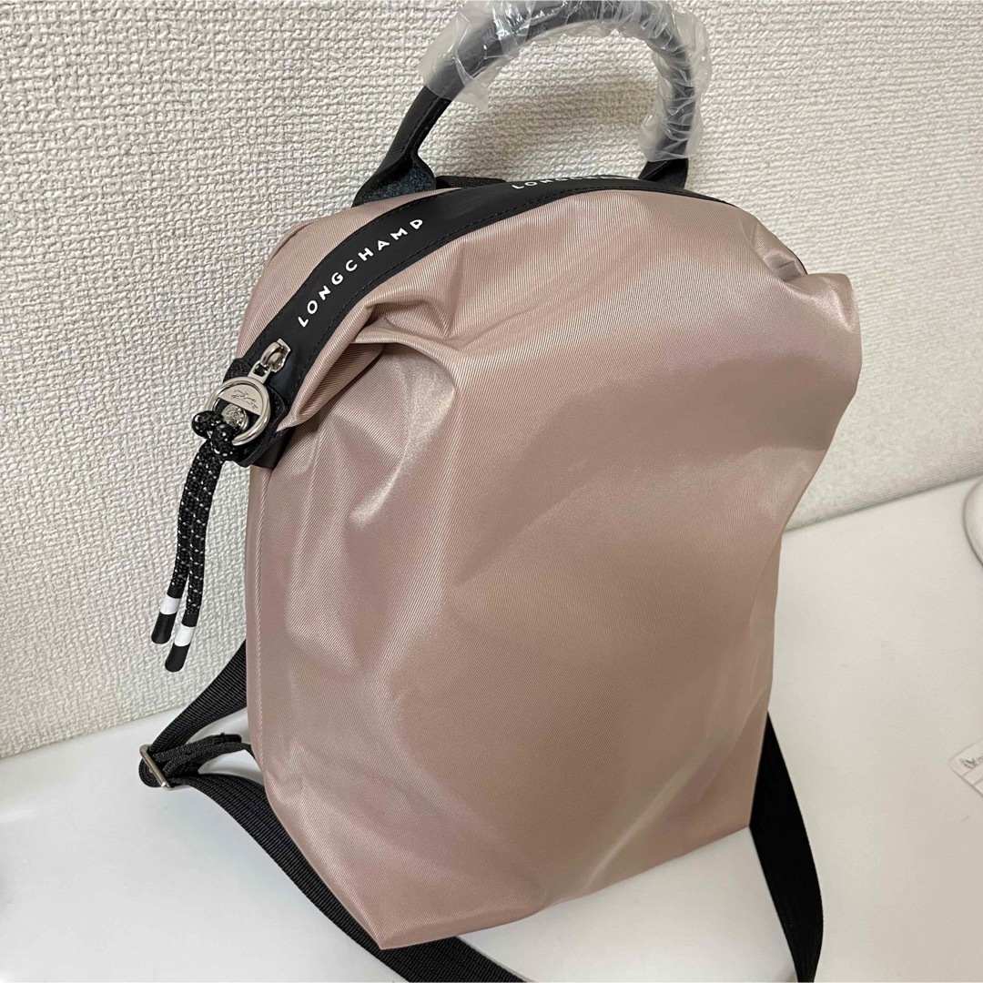 LONGCHAMP(ロンシャン)の【新品】ロンシャン ル プリアージュENERGY 最新バックパックホーソーンM レディースのバッグ(リュック/バックパック)の商品写真