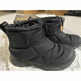 ザノースフェイス(THE NORTH FACE)の専用です　THE NORTH FACE ノースフェイス　ヌプシ　emmiコラボ(ブーツ)