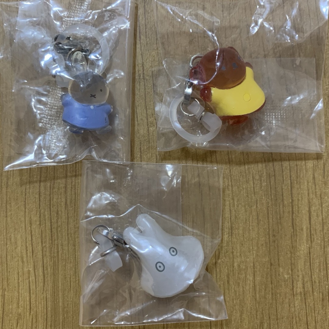 kiki様専用 大人気!めじるしアクセサリーmiffy エンタメ/ホビーのおもちゃ/ぬいぐるみ(キャラクターグッズ)の商品写真