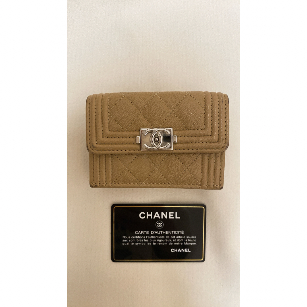 CHANEL ボーイシャネル　Wホック　キャビアスキン　三つ折り　ナノ財布 | フリマアプリ ラクマ