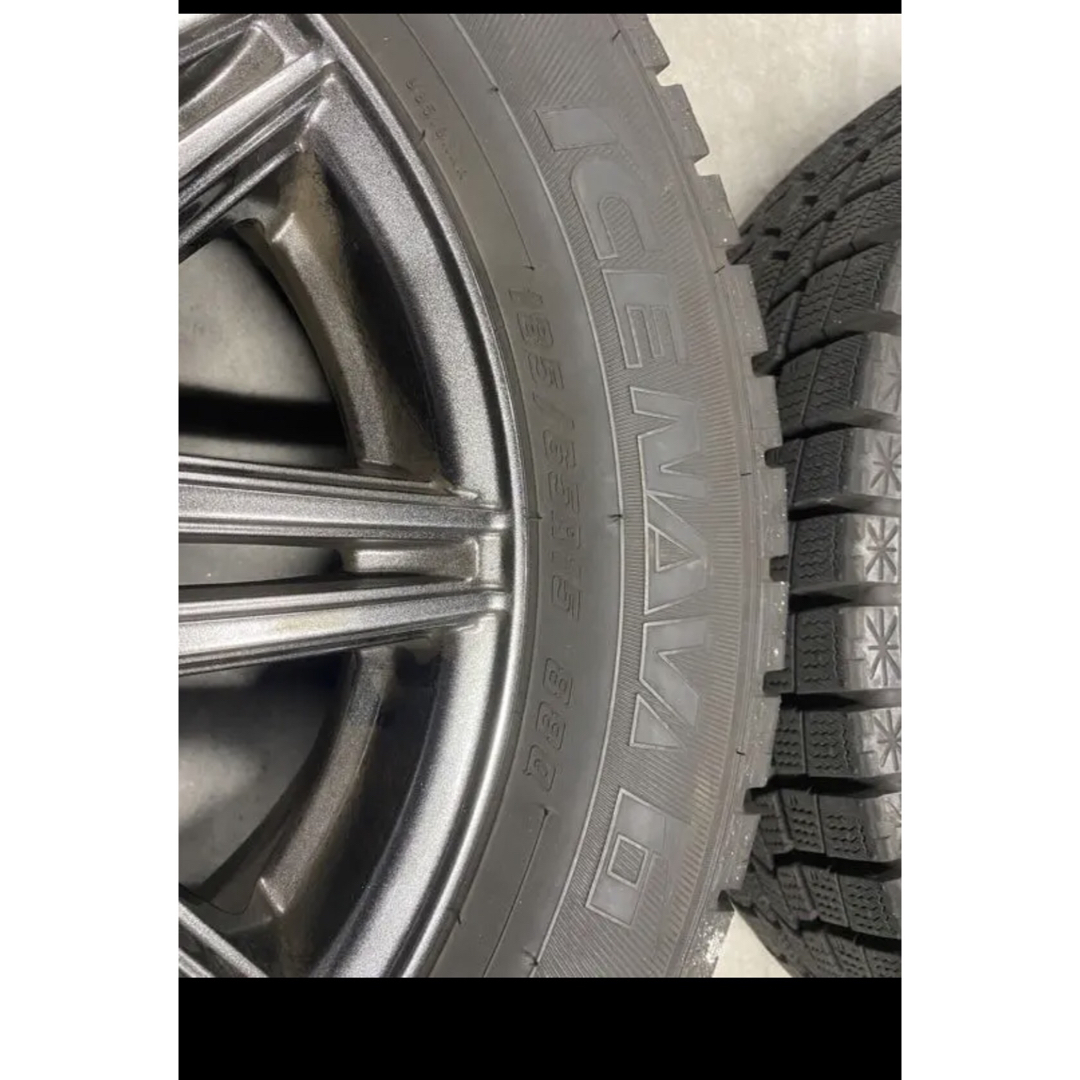 Goodyear(グッドイヤー)のアイスナビ6  185/65/15 5.5J  ＋43  スタッドレス　難アリ 自動車/バイクの自動車(タイヤ・ホイールセット)の商品写真