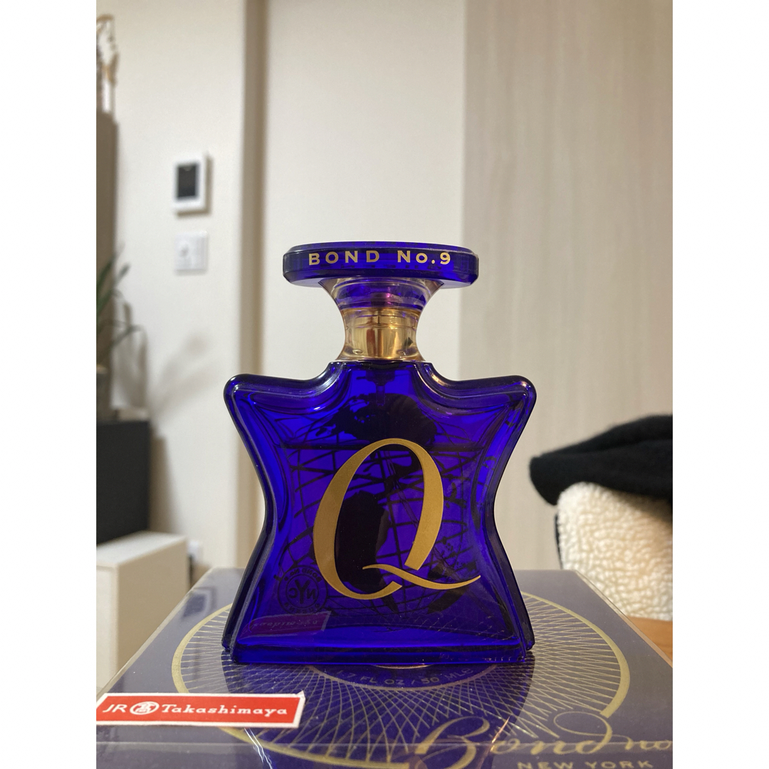 Bond No. 9(ボンドナンバーナイン)のBond No.9 ボンドナンバーナイン クイーンズ  50ml コスメ/美容の香水(ユニセックス)の商品写真