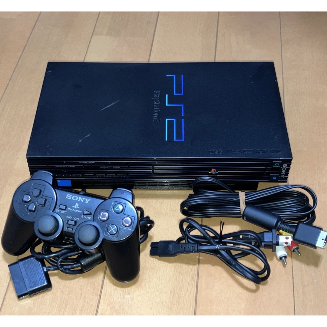 PlayStation2(プレイステーション2)のPS2 SCPH-50000 本体セット クリアブラック エンタメ/ホビーのゲームソフト/ゲーム機本体(家庭用ゲーム機本体)の商品写真