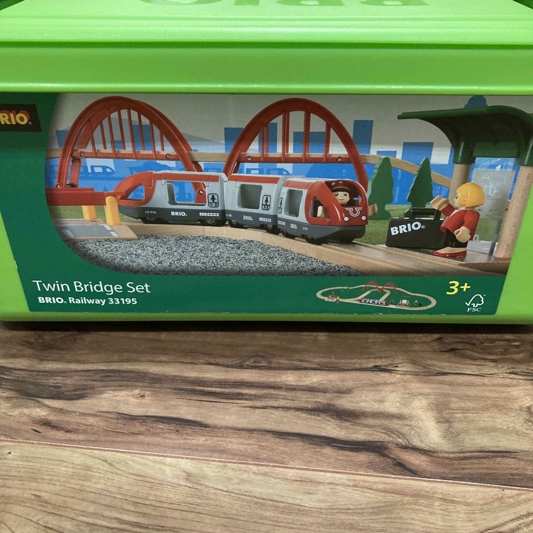 BRIO(ブリオ)の【中古美品】希少　BRIO Twin Bridge Set 33195 エンタメ/ホビーのエンタメ その他(その他)の商品写真