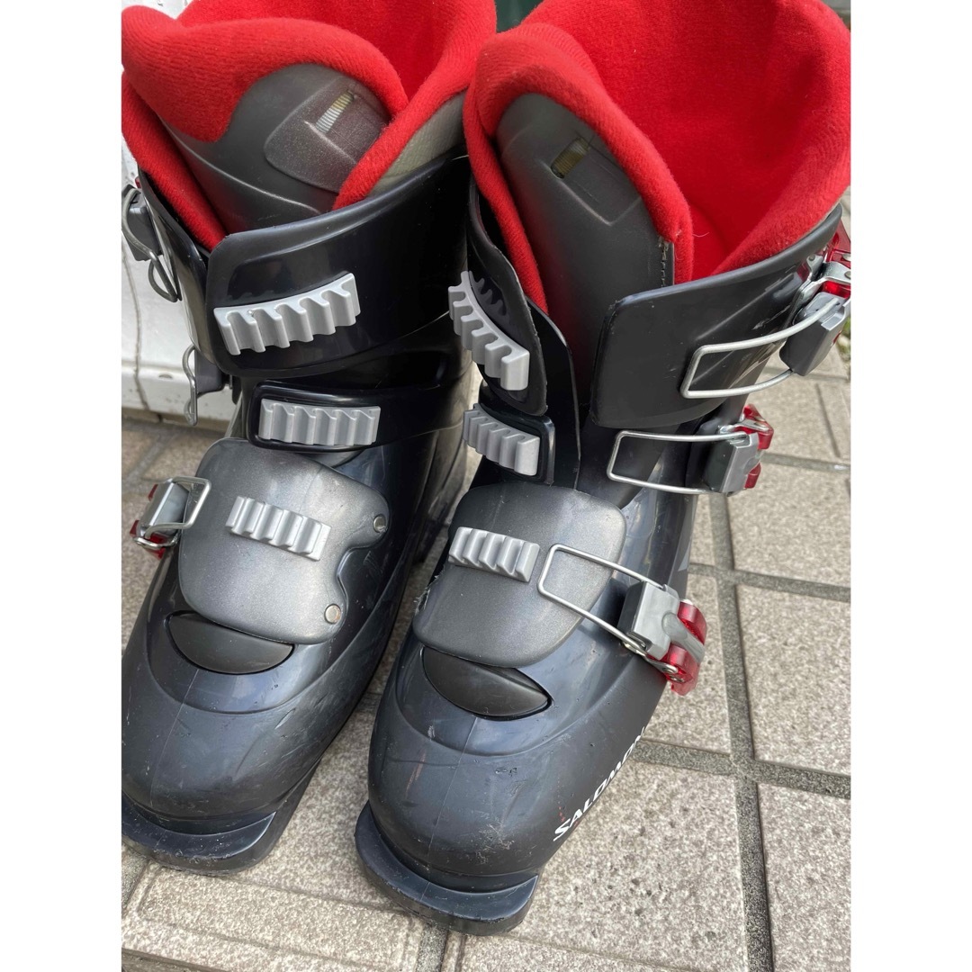 SALOMON(サロモン)のスキーブーツ スノーブーツ スキー ブーツ 子供用 キッズ用 スポーツ/アウトドアのスノーボード(ブーツ)の商品写真