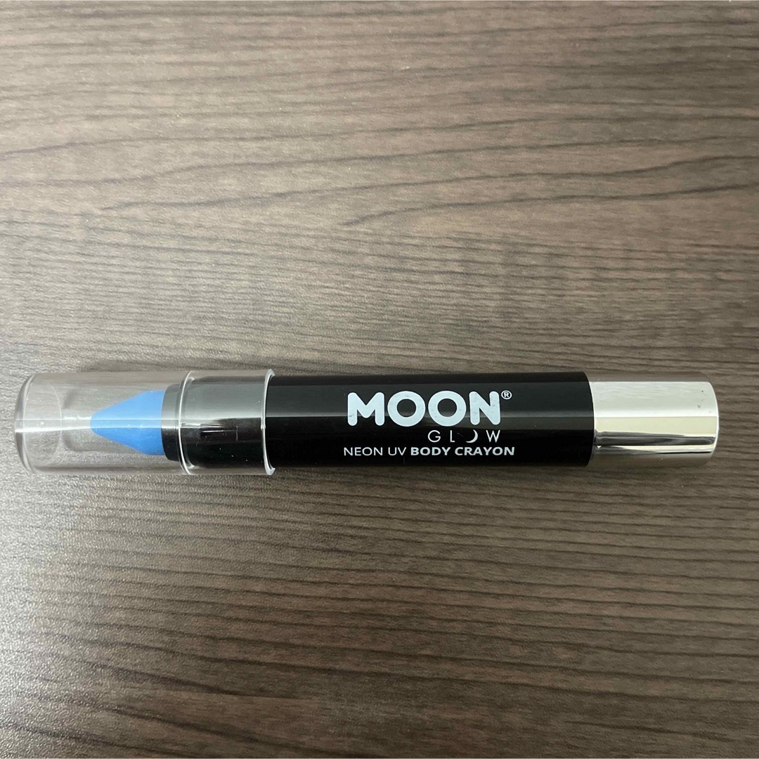 Moon Glow - Neon UV Paint Crayon エンタメ/ホビーのアート用品(絵の具/ポスターカラー)の商品写真