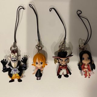 ワンピース(ONE PIECE)のワンピース　ストラップ4個セット(ストラップ)