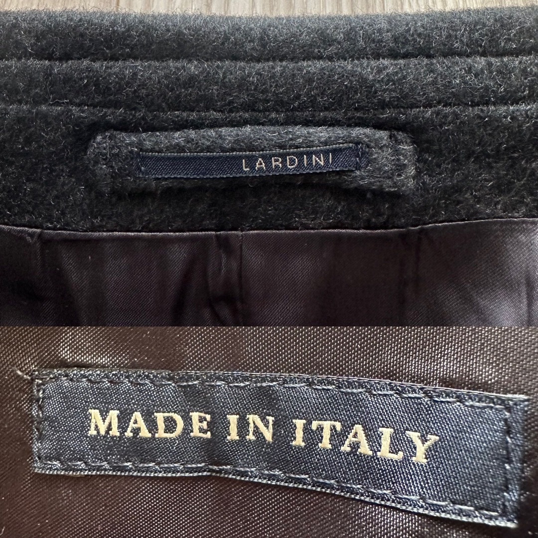 LARDINI(ラルディーニ)の定価23,3万 ラルディーニ シングル3B チェスターコート カシミア ブラック メンズのジャケット/アウター(チェスターコート)の商品写真