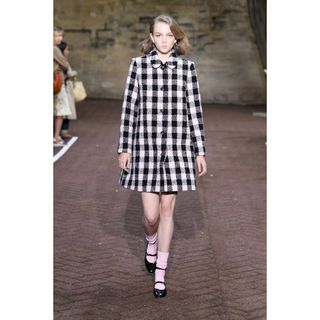 A.P.C(ロングコート)のフリマアイテム一覧 A.P.C(ロングコート)のフリマアイテム一覧