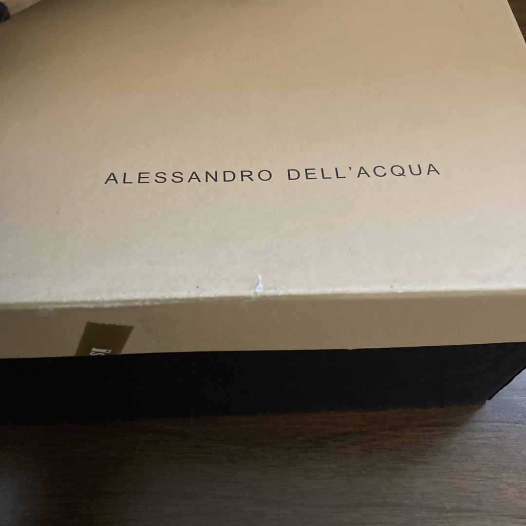 Alessandro Dell'Acqua(アレッサンドロデラクア)の新品本革★極上イタリア製パンプス黒×ベージュ24cm★アレッサンドロデラクア レディースの靴/シューズ(ハイヒール/パンプス)の商品写真