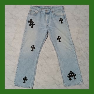 クロムハーツ(Chrome Hearts)のLevi's 501（W34 / 85cm）クロスパッチカスタム(デニム/ジーンズ)