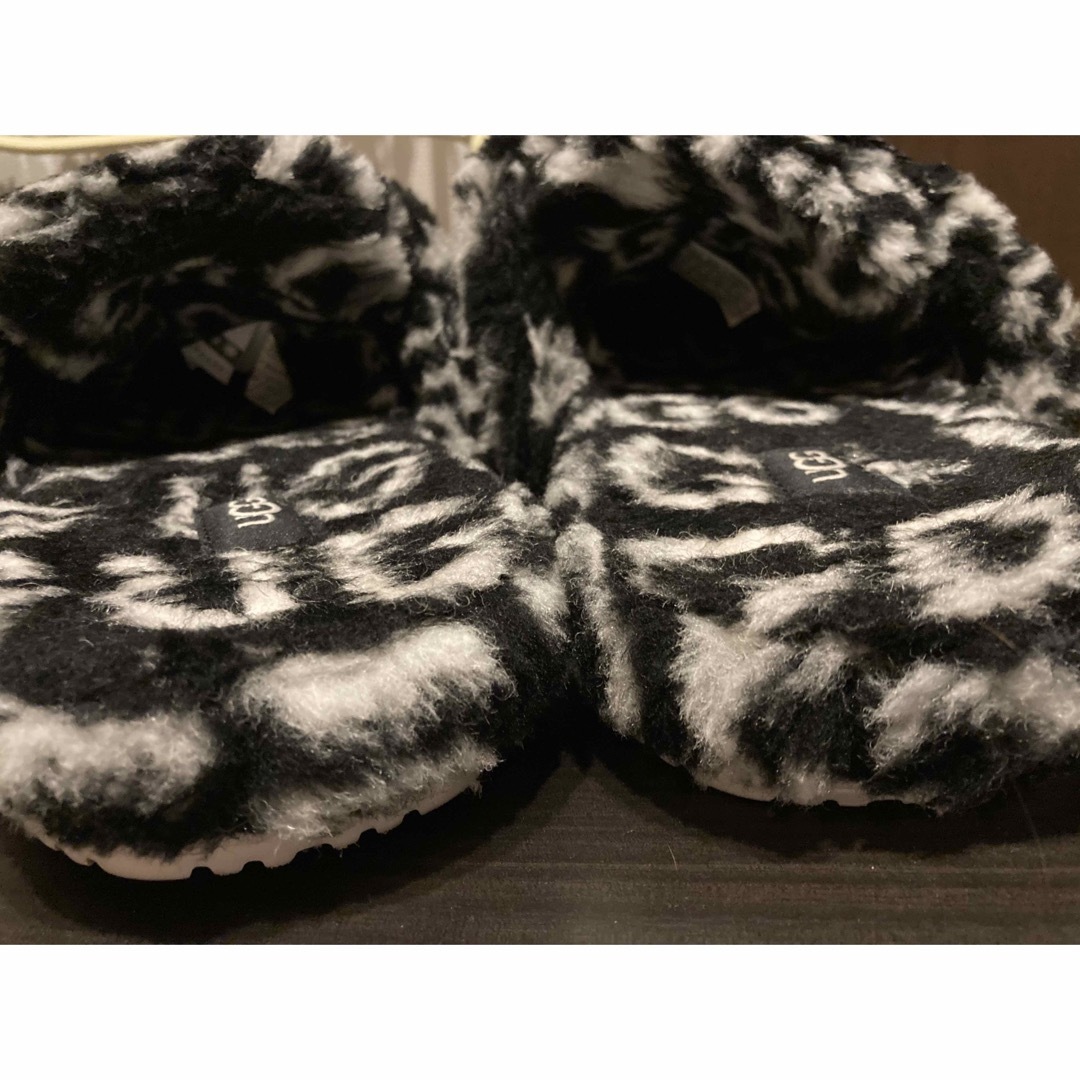 UGG(アグ)のUGG Fluff It Pop Slipper メンズの靴/シューズ(サンダル)の商品写真