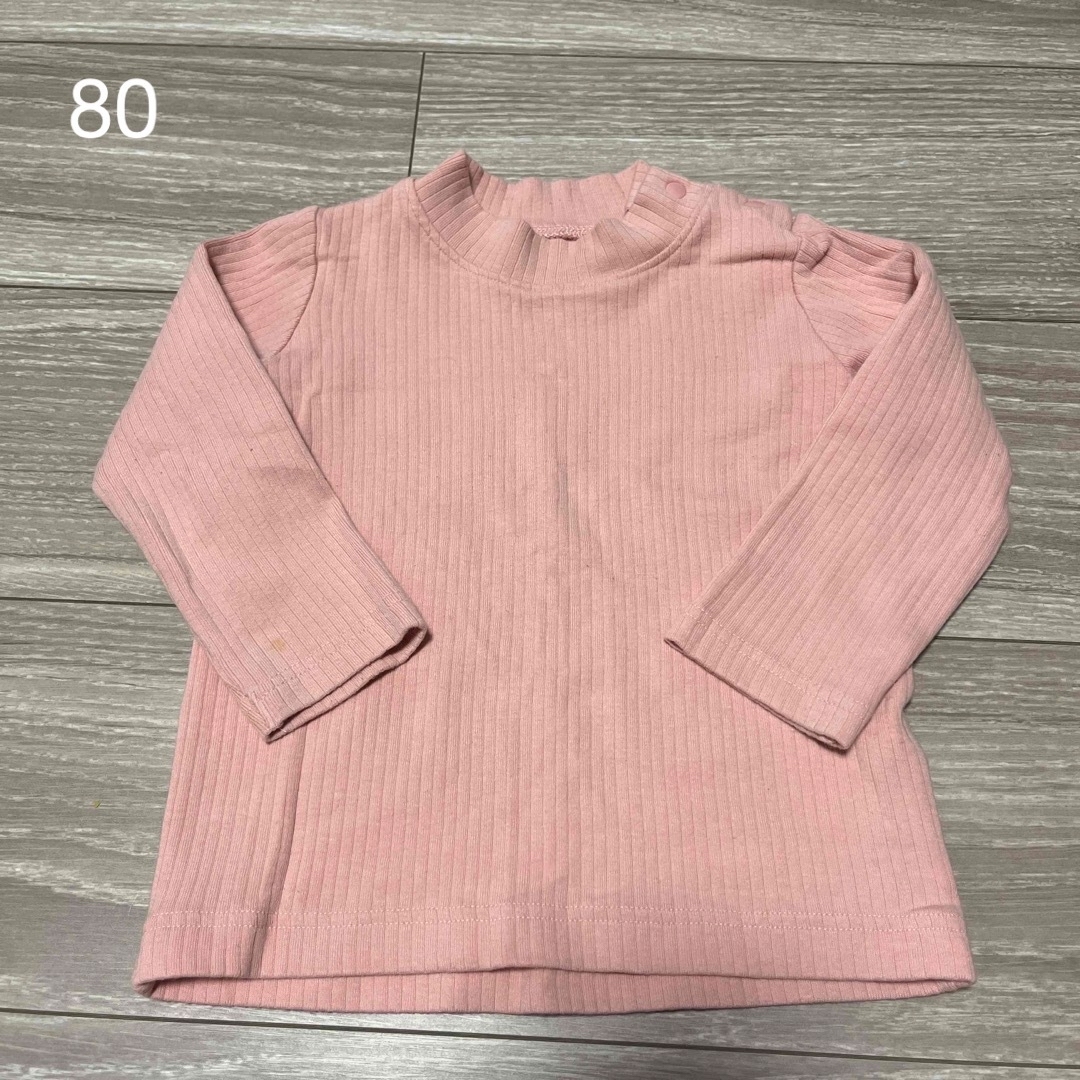 UNIQLO(ユニクロ)のUNIQLO♡80♡ロンT キッズ/ベビー/マタニティのベビー服(~85cm)(シャツ/カットソー)の商品写真