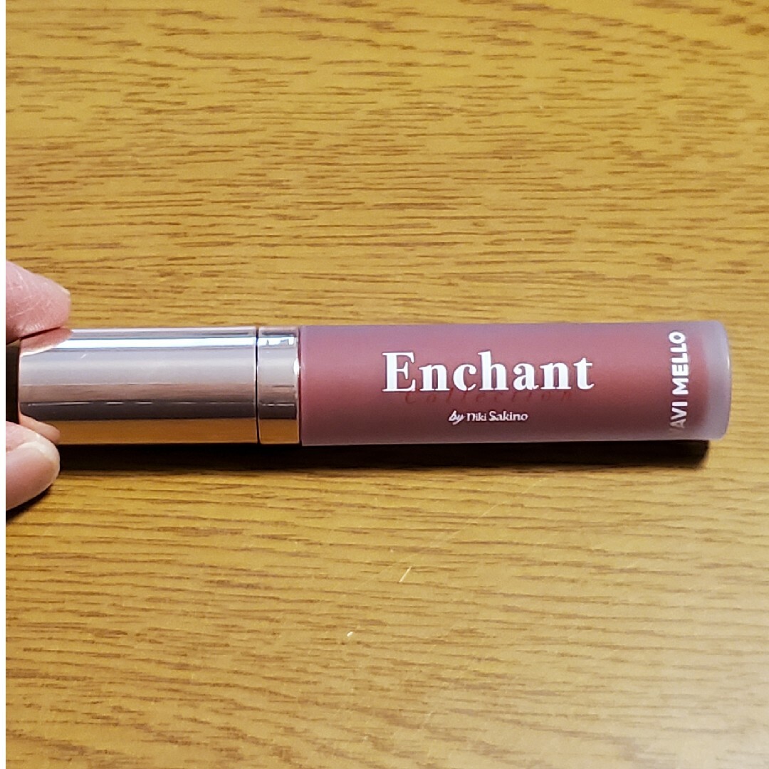 dholic(ディーホリック)のVAVI MELLO　Enchant Plump gloss コスメ/美容のベースメイク/化粧品(リップグロス)の商品写真