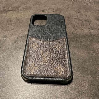 ルイヴィトン(LOUIS VUITTON)のiPhone12/12Pro ケース　ルイヴィトンLOUIS VUITTON(iPhoneケース)