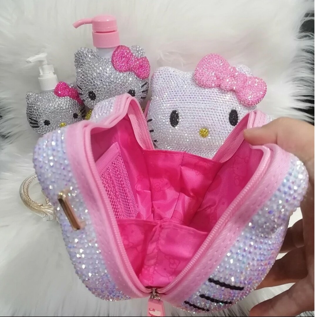 キティちゃんキラキラバッグ (小)の通販 by angel's shop|ラクマ キティちゃんキラキラバッグ (小)の通販 by angel's shop|ラクマ