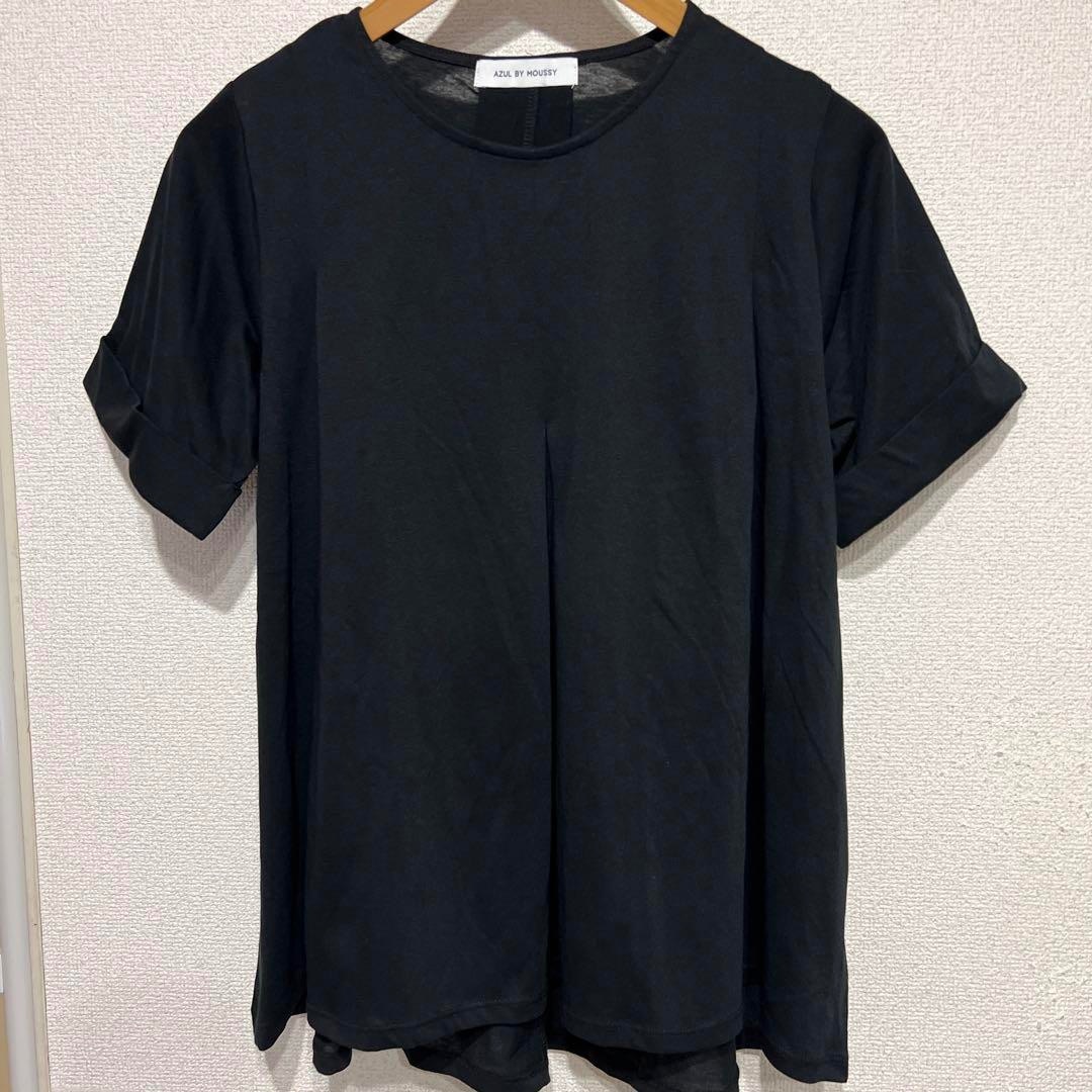 AZUL by moussy(アズールバイマウジー)のAZUL BY MOUSSY アズールバイマウジー　Tシャツ　ブラック　Mサイズ レディースのトップス(Tシャツ(半袖/袖なし))の商品写真