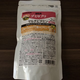 ユーハミカクトウ(UHA味覚糖)のサプリグミ　マルチビタミン　30日分(ビタミン)
