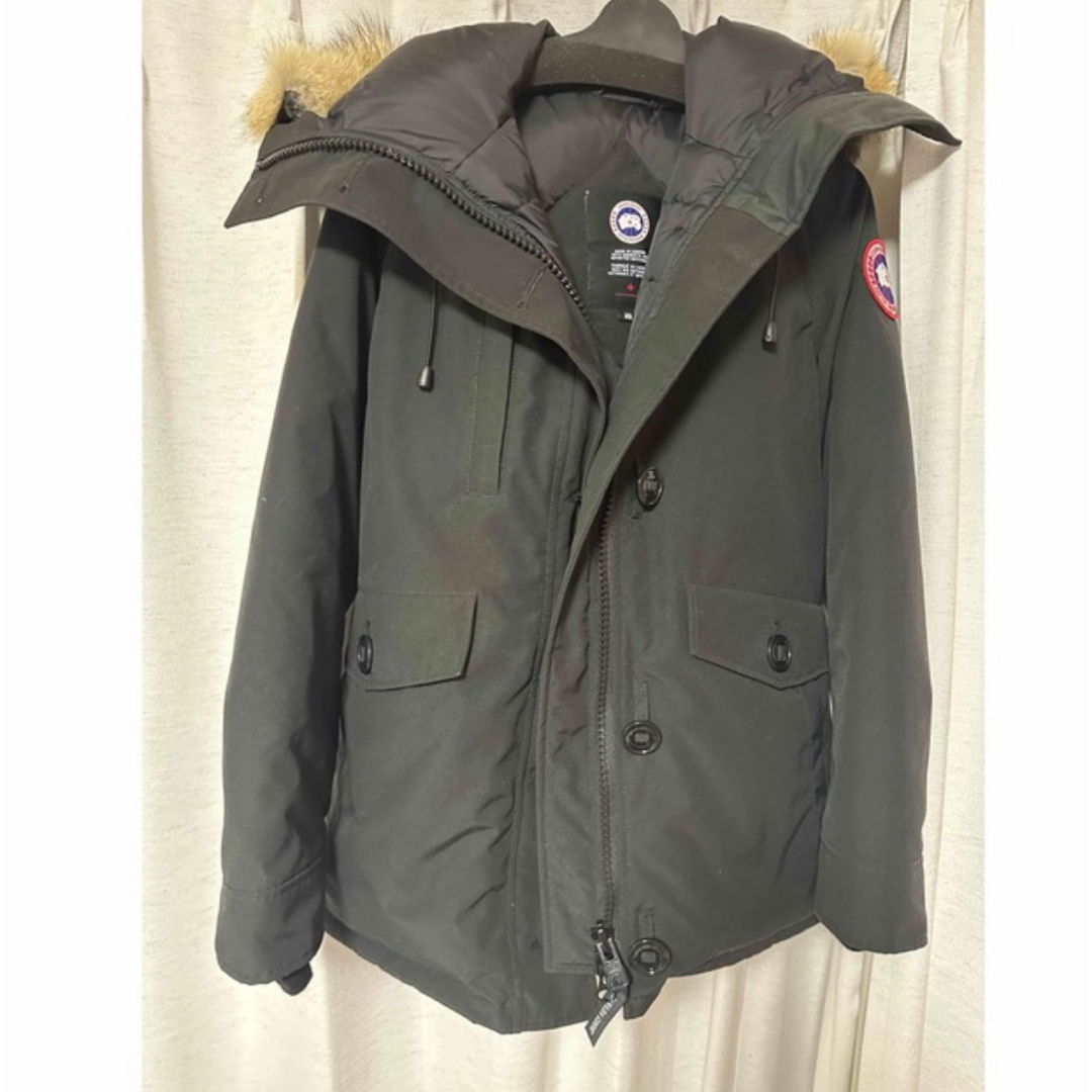 CANADA GOOSE(カナダグース)のCanadagoose レディースのジャケット/アウター(ダウンジャケット)の商品写真