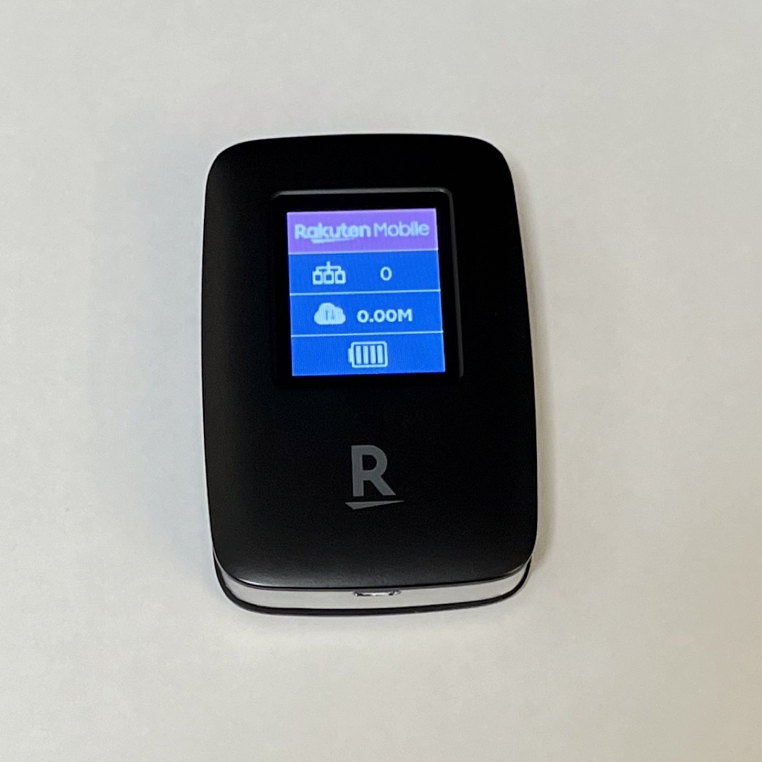 Rakuten(ラクテン)のRakuten WIFI Pocket R310 ブラック スマホ/家電/カメラのスマートフォン/携帯電話(その他)の商品写真