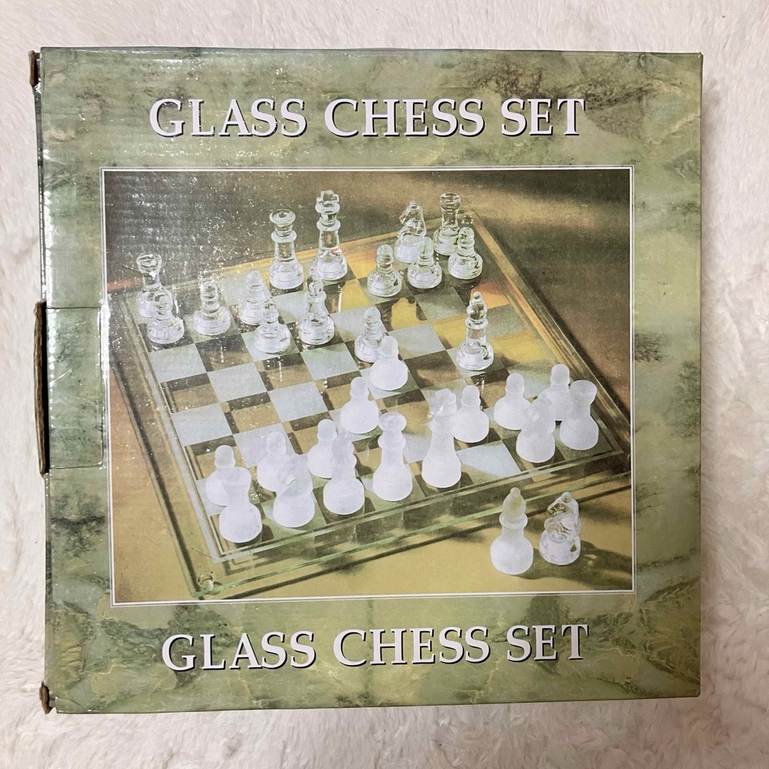 グラスチェスセット エンタメ/ホビーのテーブルゲーム/ホビー(オセロ/チェス)の商品写真