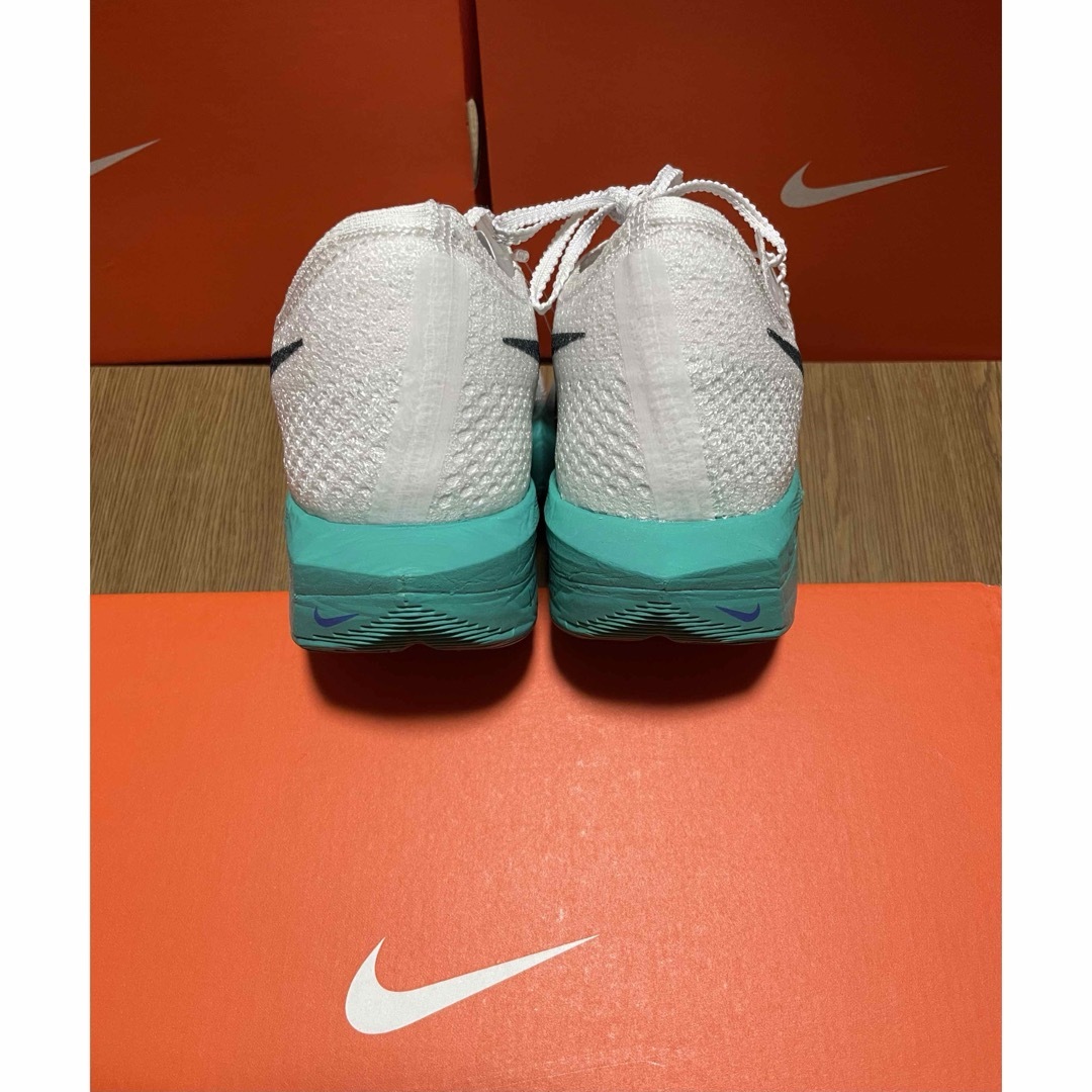 NIKE(ナイキ)の■新品★NIKE ZOOMX VAPORFLY NEXT%3★ヴェイパーフライ■ スポーツ/アウトドアのトレーニング/エクササイズ(ウォーキング)の商品写真