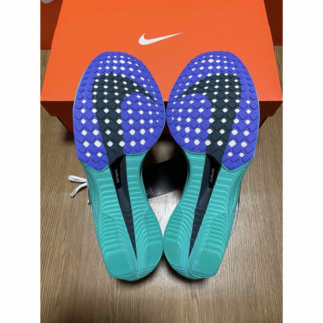 NIKE(ナイキ)の■新品★NIKE ZOOMX VAPORFLY NEXT%3★ヴェイパーフライ■ スポーツ/アウトドアのトレーニング/エクササイズ(ウォーキング)の商品写真