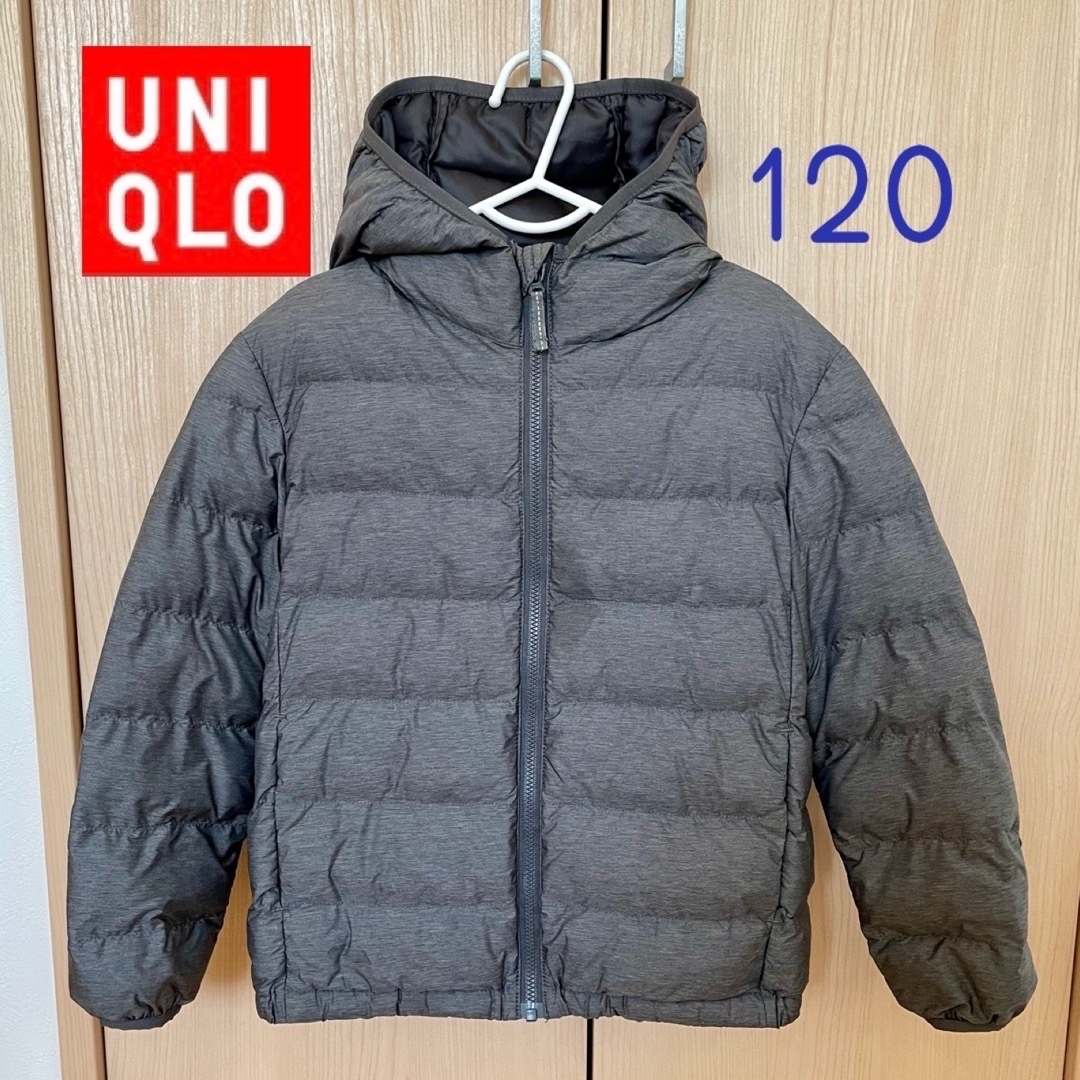 UNIQLO(ユニクロ)のユニクロ☆ライトウォーム パデットパーカ 120 グレー キッズ/ベビー/マタニティのキッズ服男の子用(90cm~)(ジャケット/上着)の商品写真