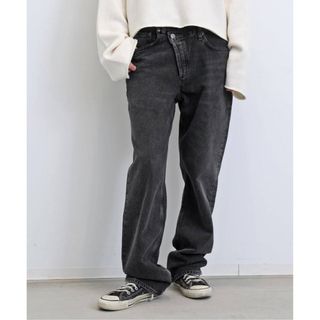 アパルトモンドゥーズィエムクラス(L'Appartement DEUXIEME CLASSE)の★新品★AGOLDE エーゴールドイー CRISS CROSS DENIM 28(デニム/ジーンズ)