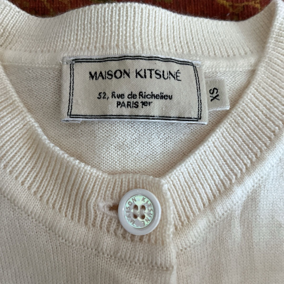 MAISON KITSUNE'(メゾンキツネ)のメゾンキツネ　カーディガン　XS レディースのトップス(カーディガン)の商品写真