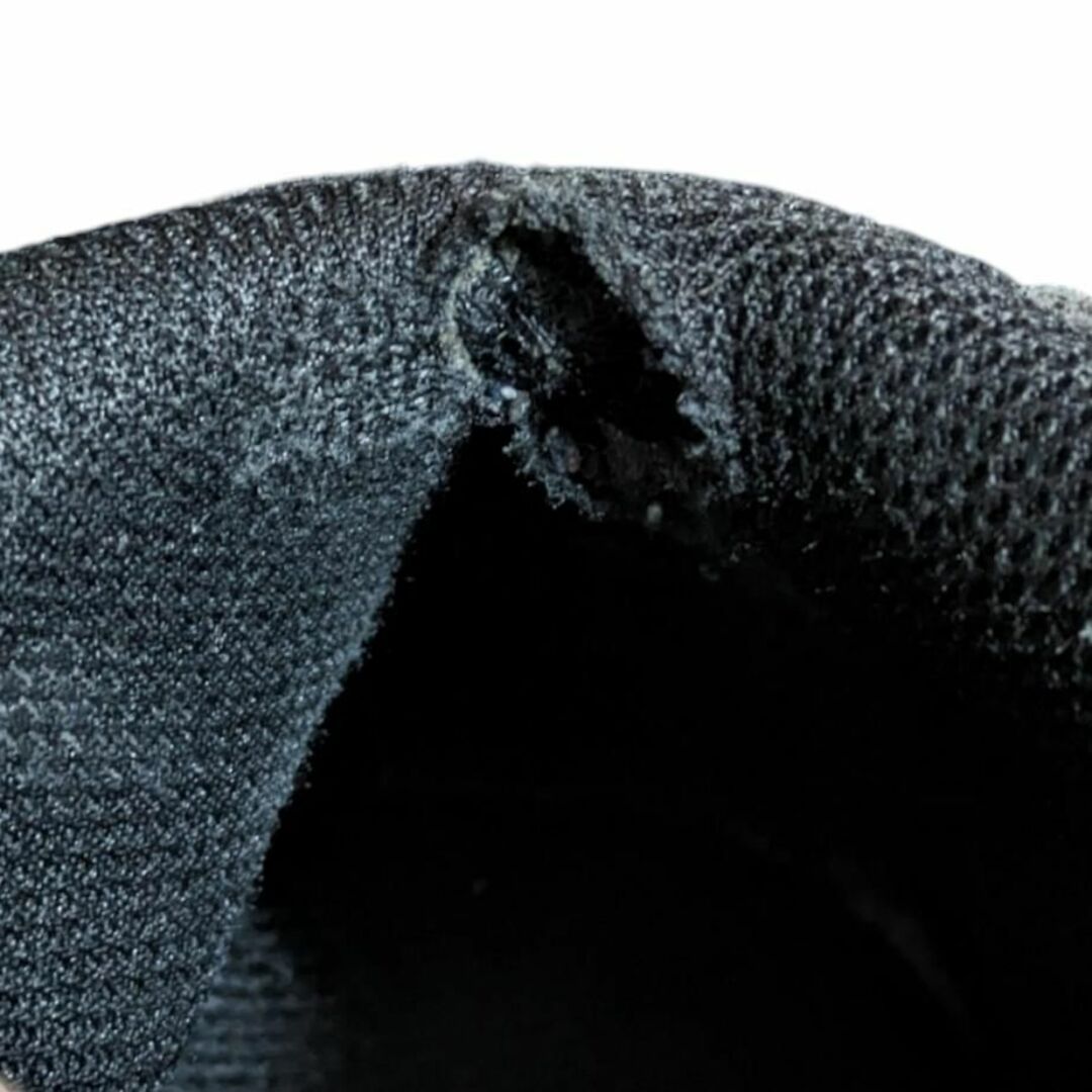 NIKE(ナイキ)のNIKE AIR MAGMA ND ブラック イエロー メンズの靴/シューズ(スニーカー)の商品写真
