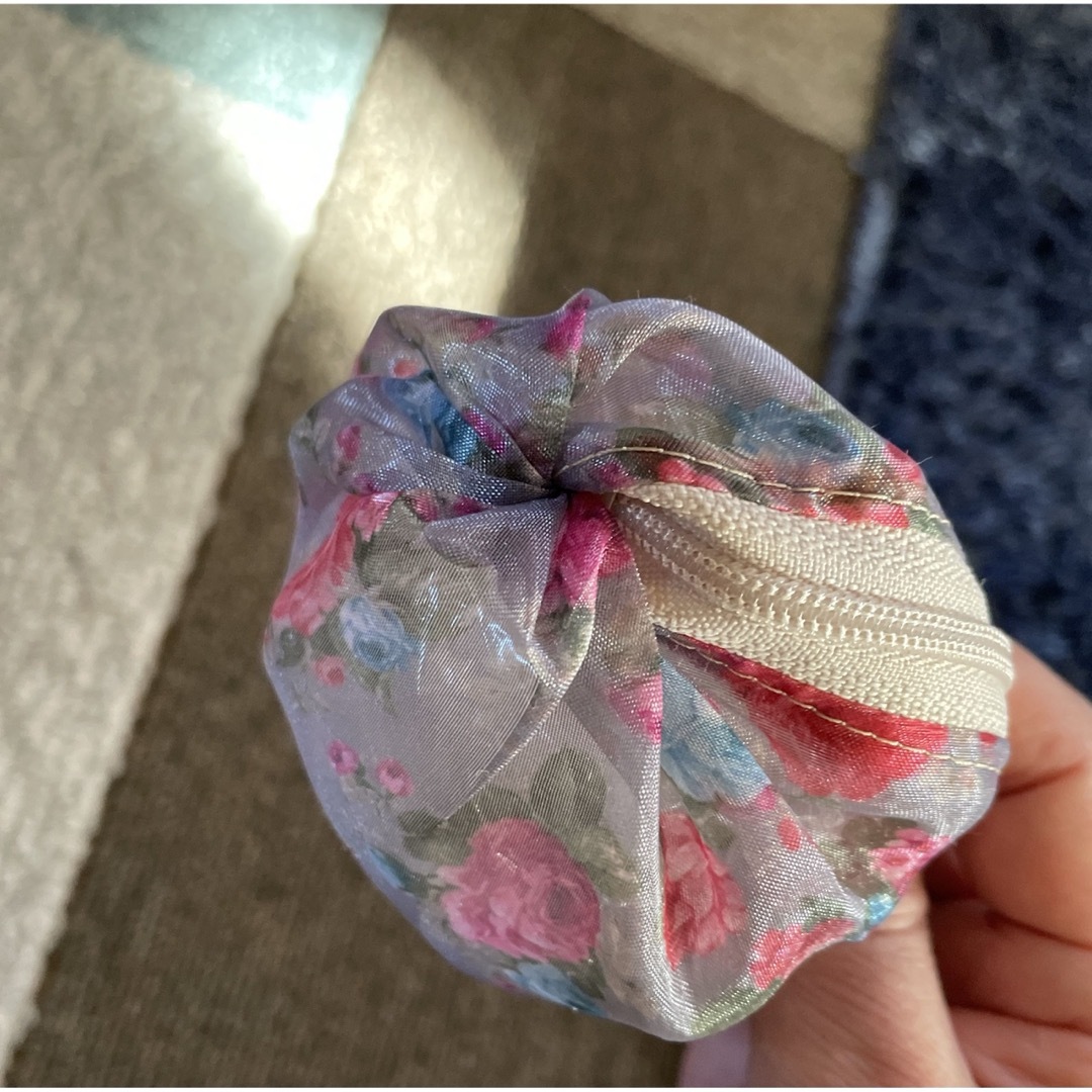 シースルー花柄ミニポーチ レディースのファッション小物(ポーチ)の商品写真