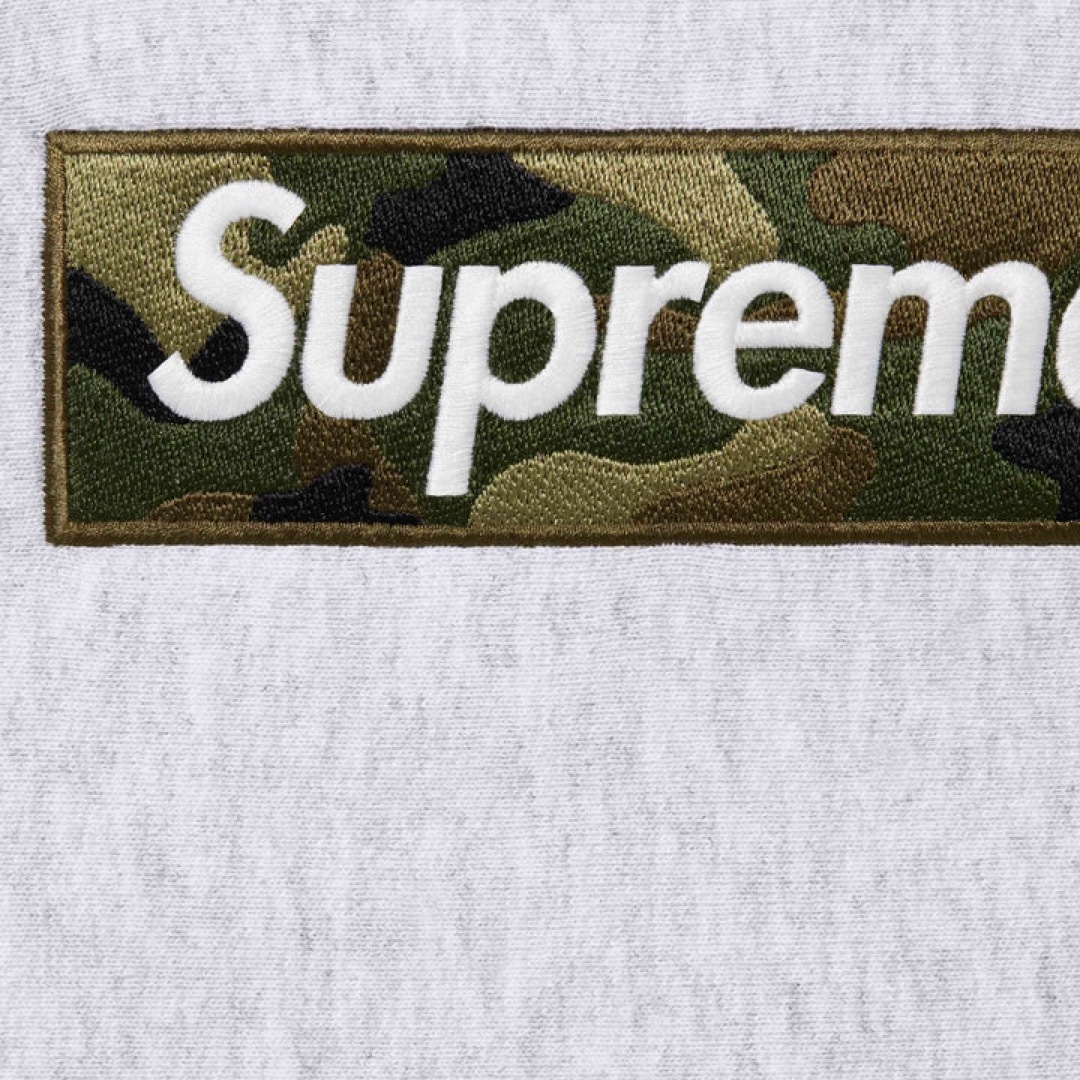 Supreme(シュプリーム)のM■Supreme Box Logo Hooded Sweatshirt グレー メンズのトップス(パーカー)の商品写真