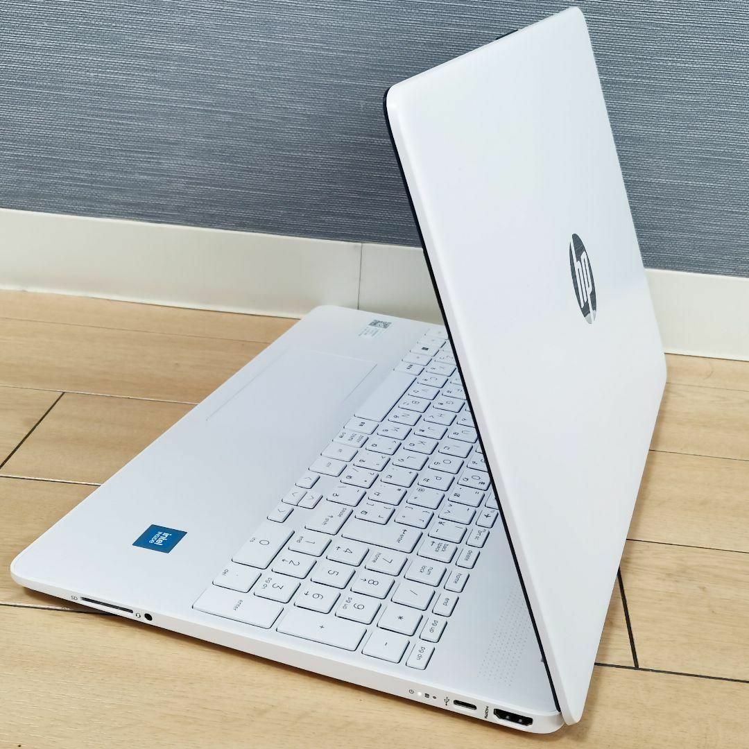 新品】オフィス HP 15 ノートパソコン Windows11 WEBカメラ白- 新品】オフィス HP 15 ノートパソコン Windows11 WEBカメラ白-