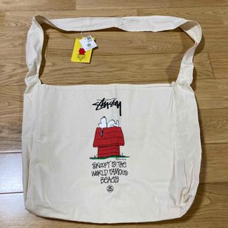 ステューシー(STUSSY)のSTUSSY × SNOOPY  ステューシー スヌーピー  バッグ(その他)