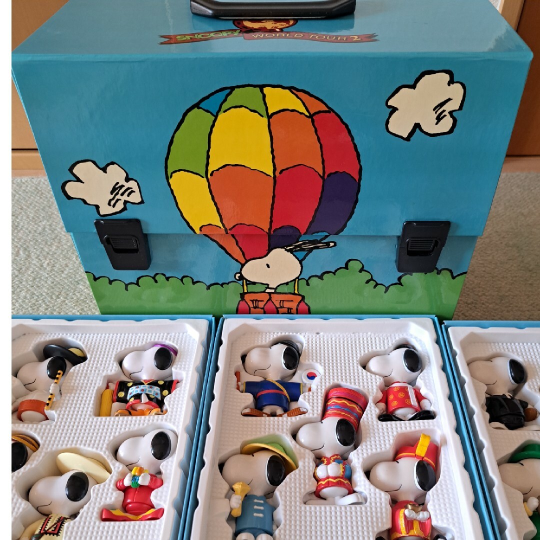 SNOOPY　ハッピーセット　ワールドツアー２　コレクターグッズ　ピーナッツ | フリマアプリ ラクマ