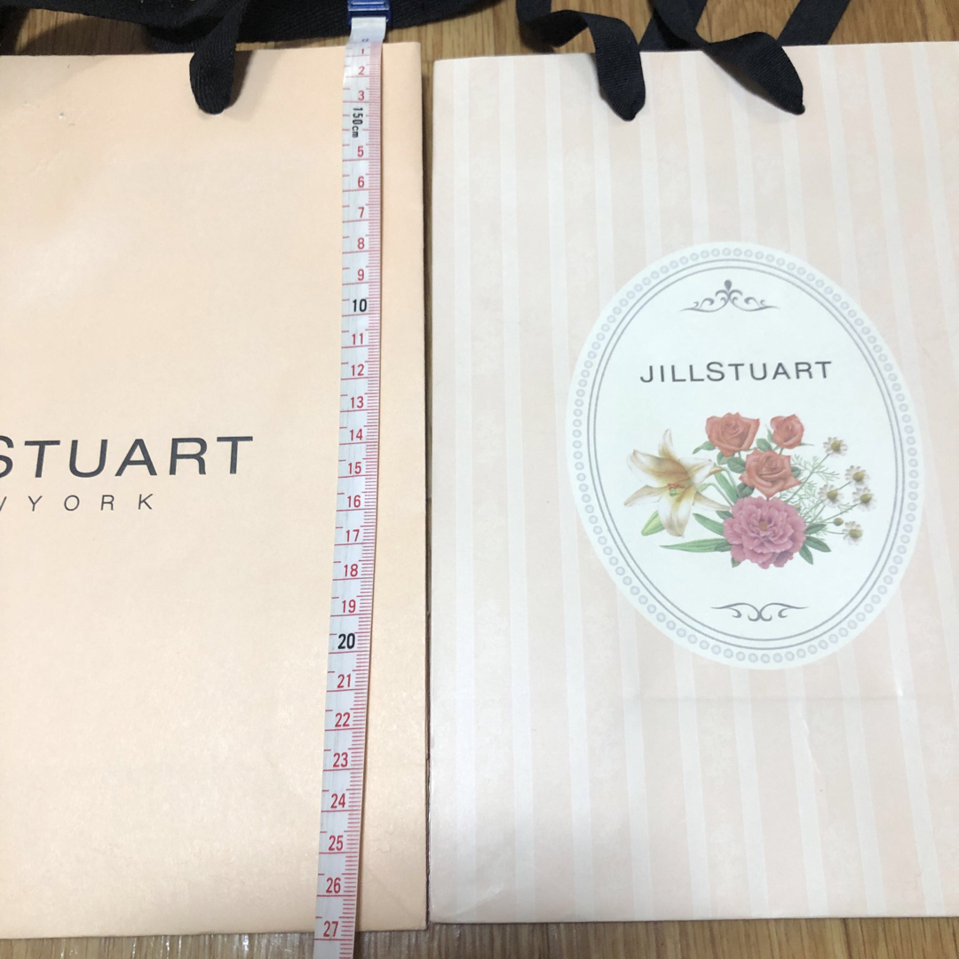 JILLSTUART(ジルスチュアート)のジルスチュアート　紙袋　ショップ袋　2枚 レディースのバッグ(ショップ袋)の商品写真